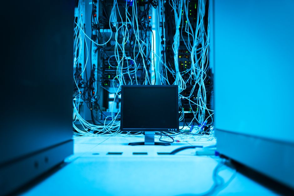 tangled cables server room