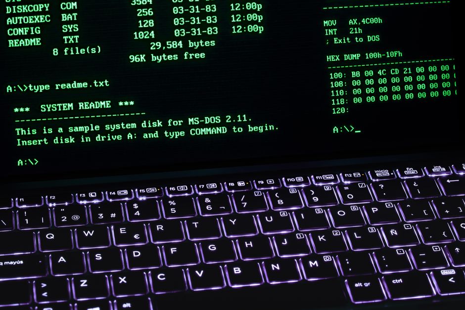 old computer terminal text